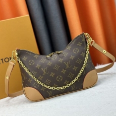 Louis Vuitton Hobo Bags